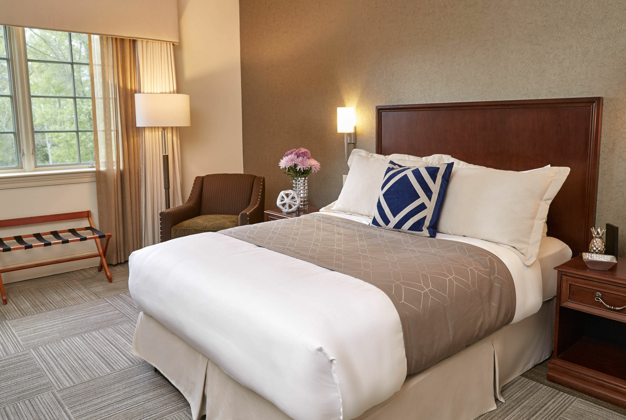 Rizzo Center, A Destination By Hyatt Hotel Chapel Hill Exterior foto